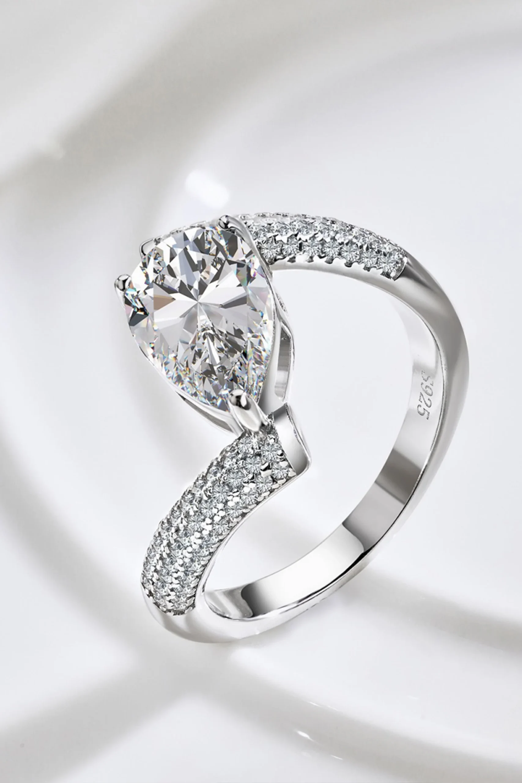 Bague de mariage élégante en argent S925 et coupe poire – Image 8