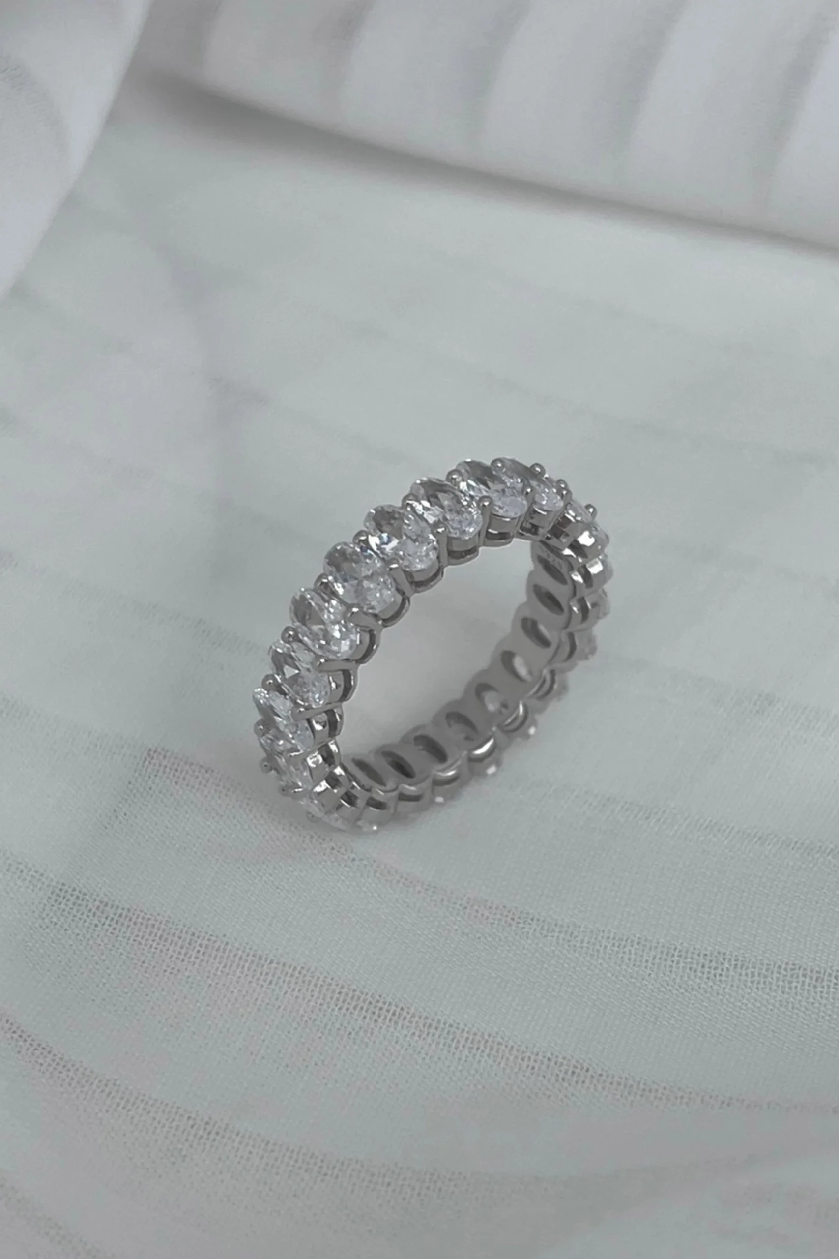 Bague ovale en argent S925 plaqué or 18 carats avec zircon – Image 8
