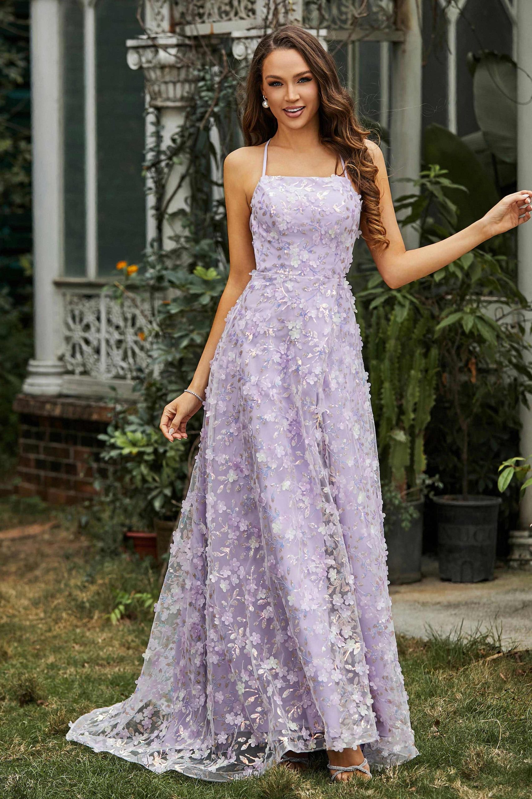 Robe Appliquée Florale à Col Carré avec Fente et Traîne Balayage – Image 3