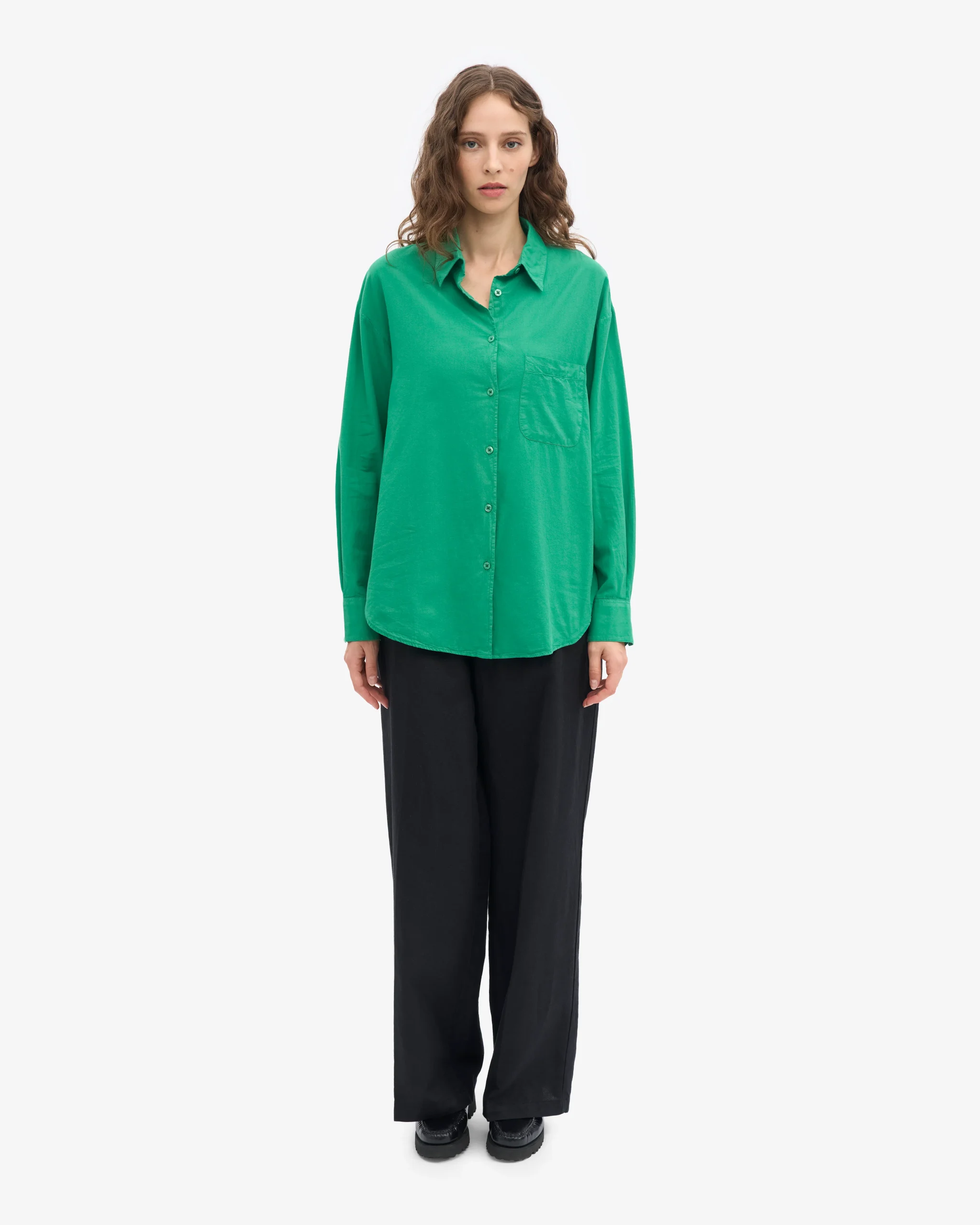 Organic Oversized Shirt - Kelly Green – Image 5