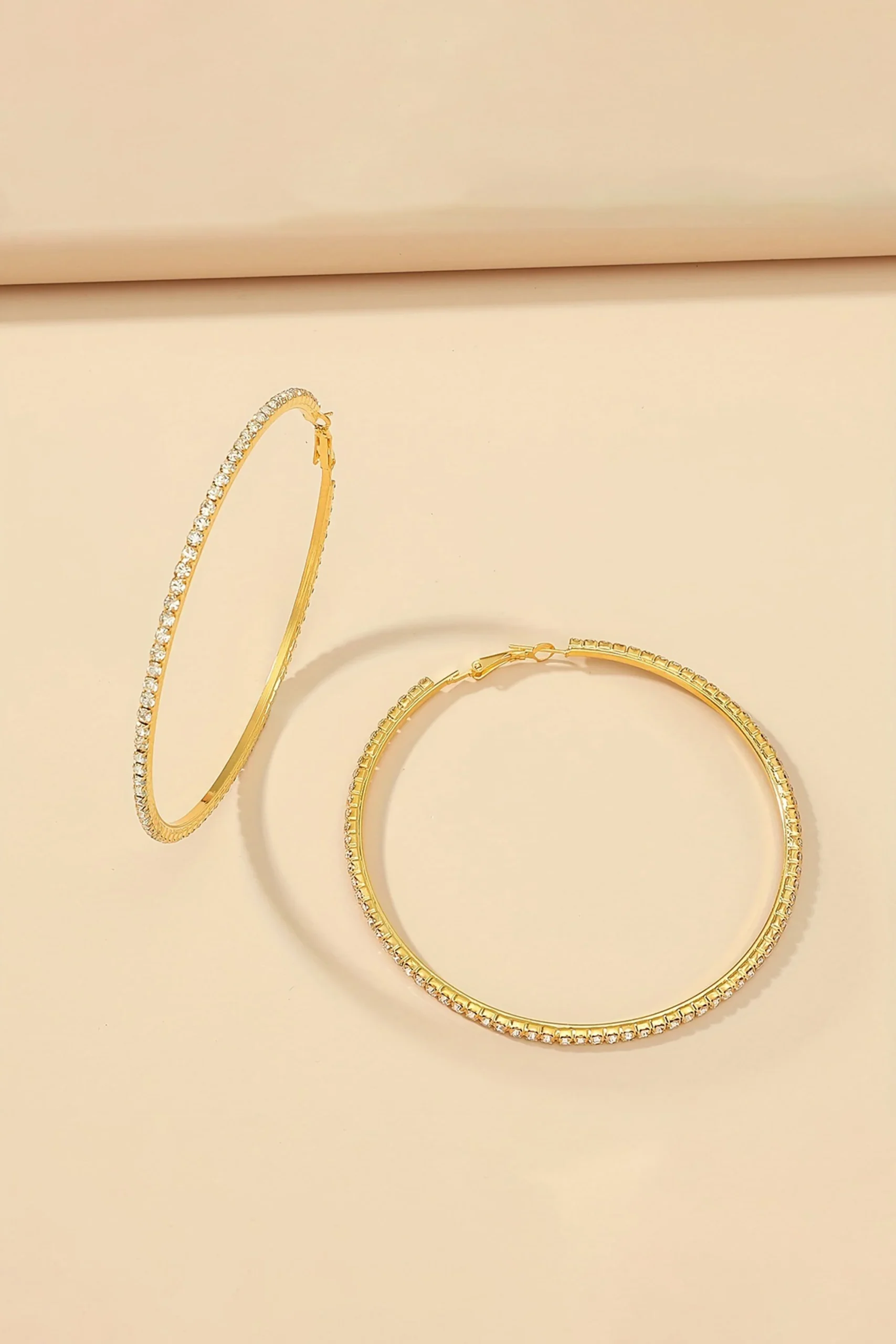 Grandes boucles d'oreilles créoles pour femme – Image 6