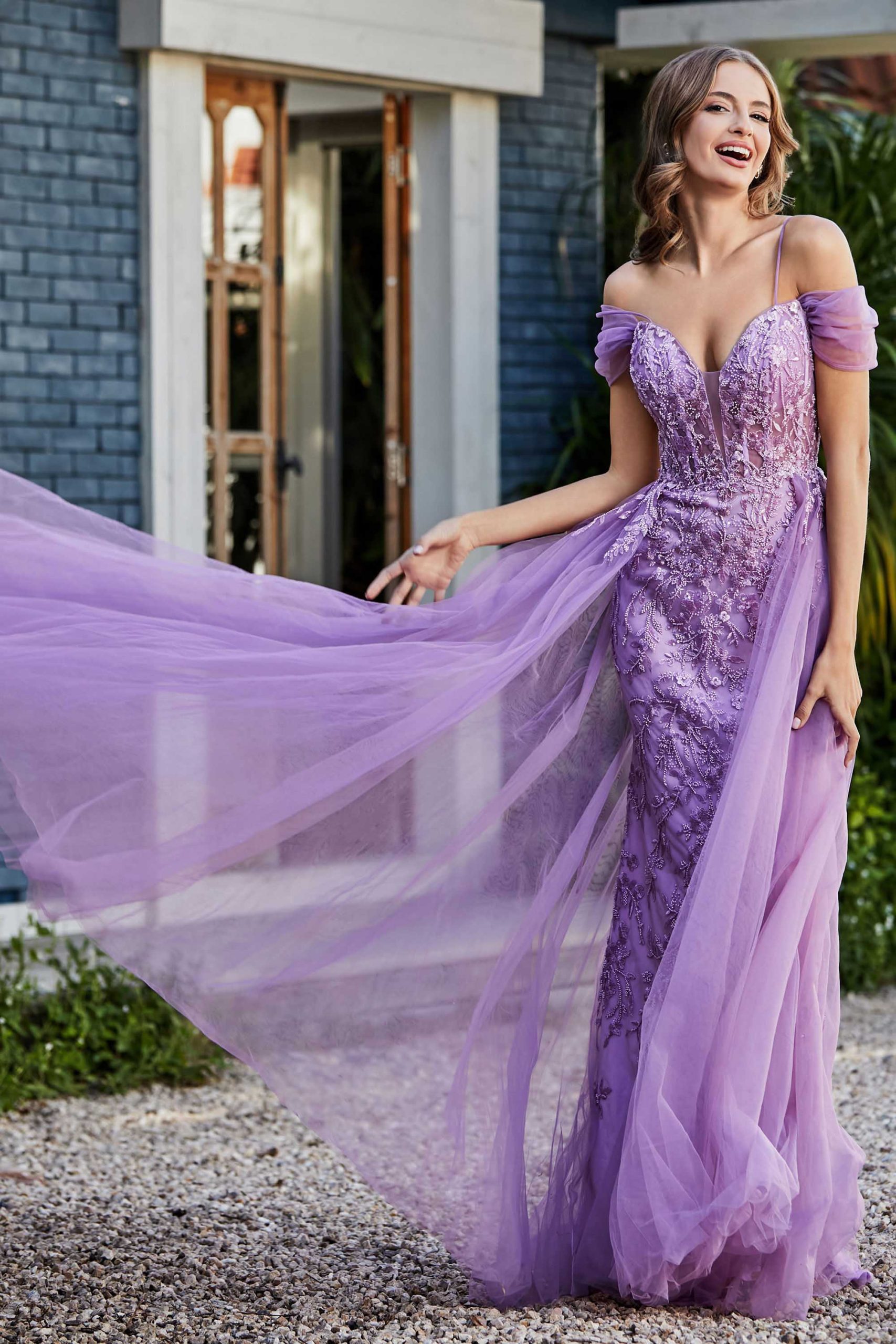 Robe Appliquée à A-ligne en Tulle Hors de l'Épaule – Image 7