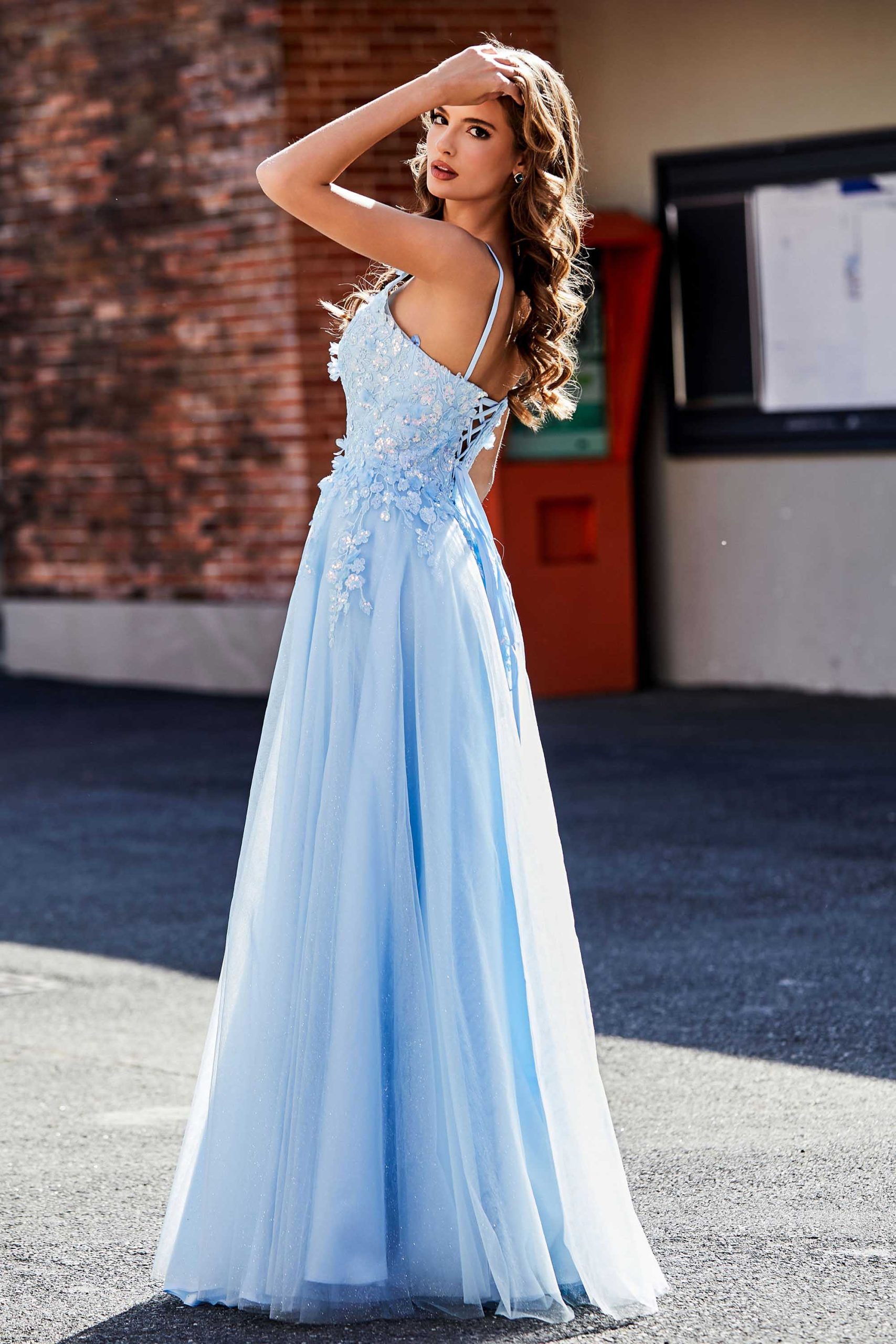 Robe de A-ligne en Tulle avec Appliques Florales – Image 2