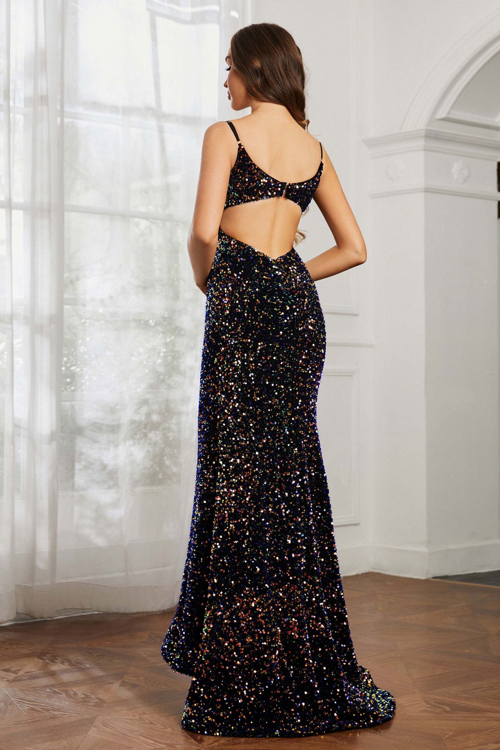 Robe Sirène en Paillettes avec Traîne Balayage à Dos Ouvert – Image 2